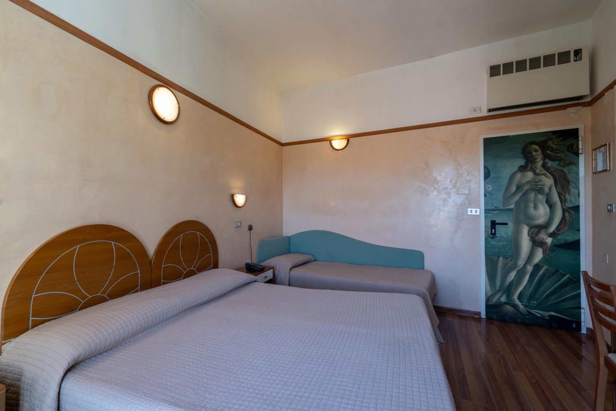 Hotel Britannia Rimini Esterno foto