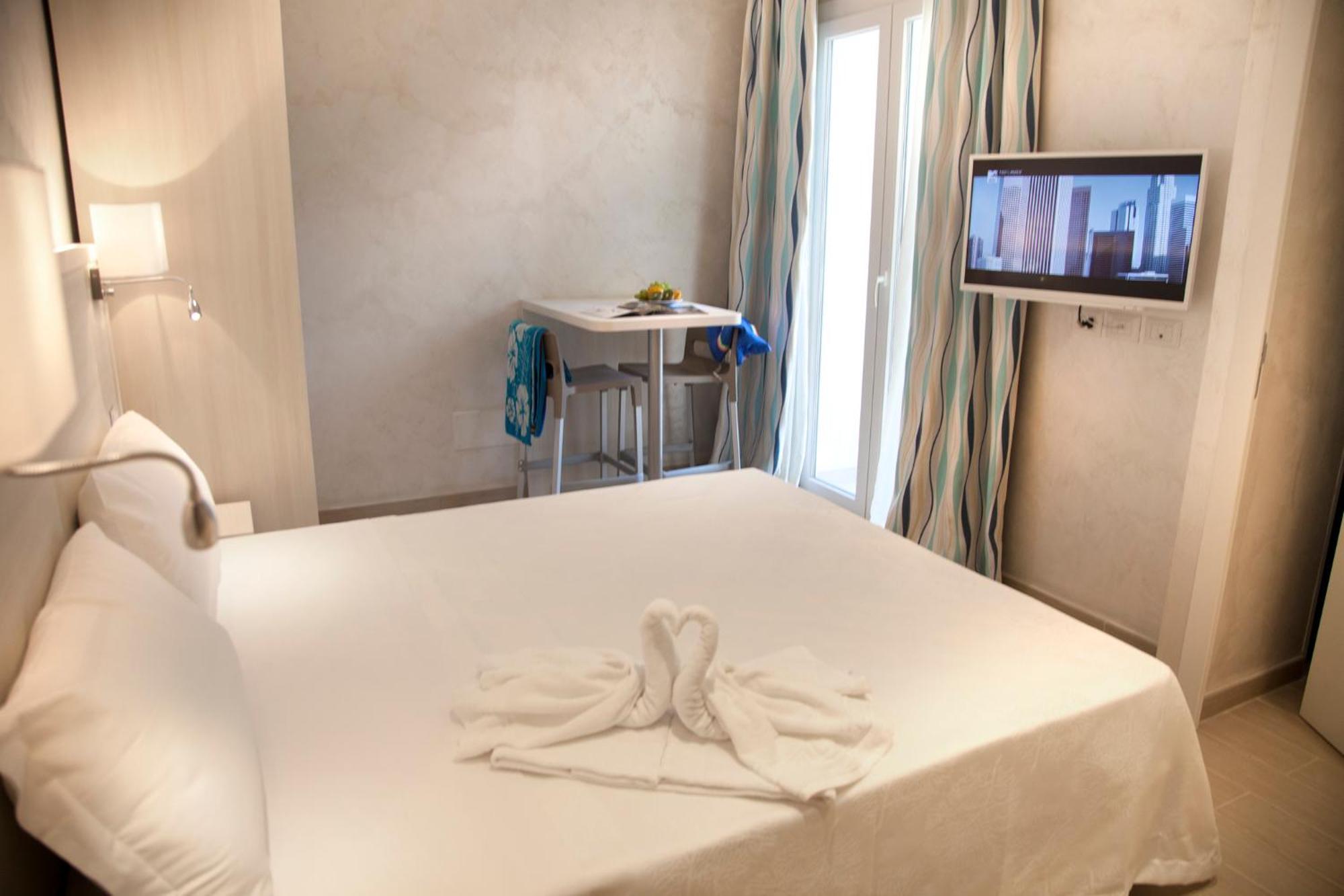 Hotel Britannia Rimini Esterno foto