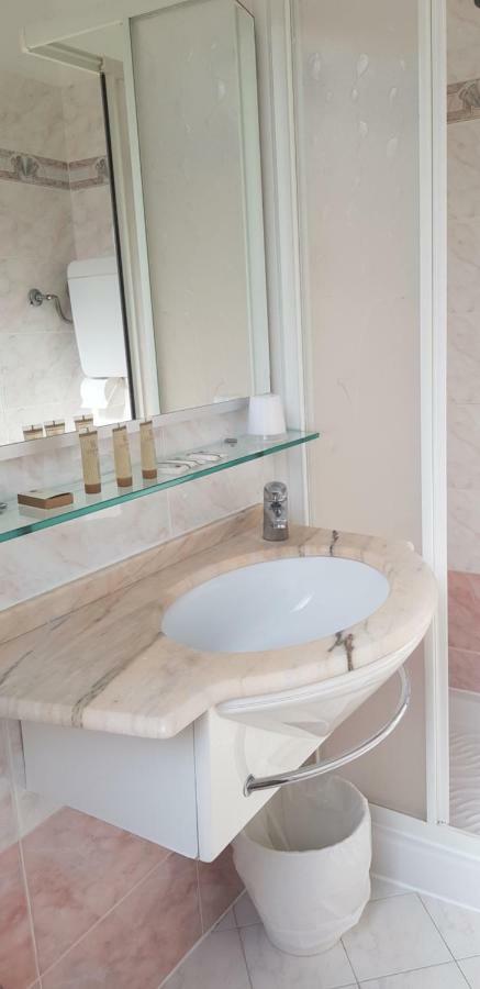 Hotel Britannia Rimini Esterno foto